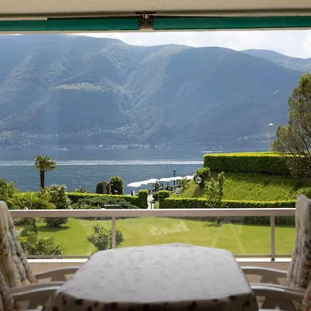 Residenza Porto Fino App 7000 * Brissago